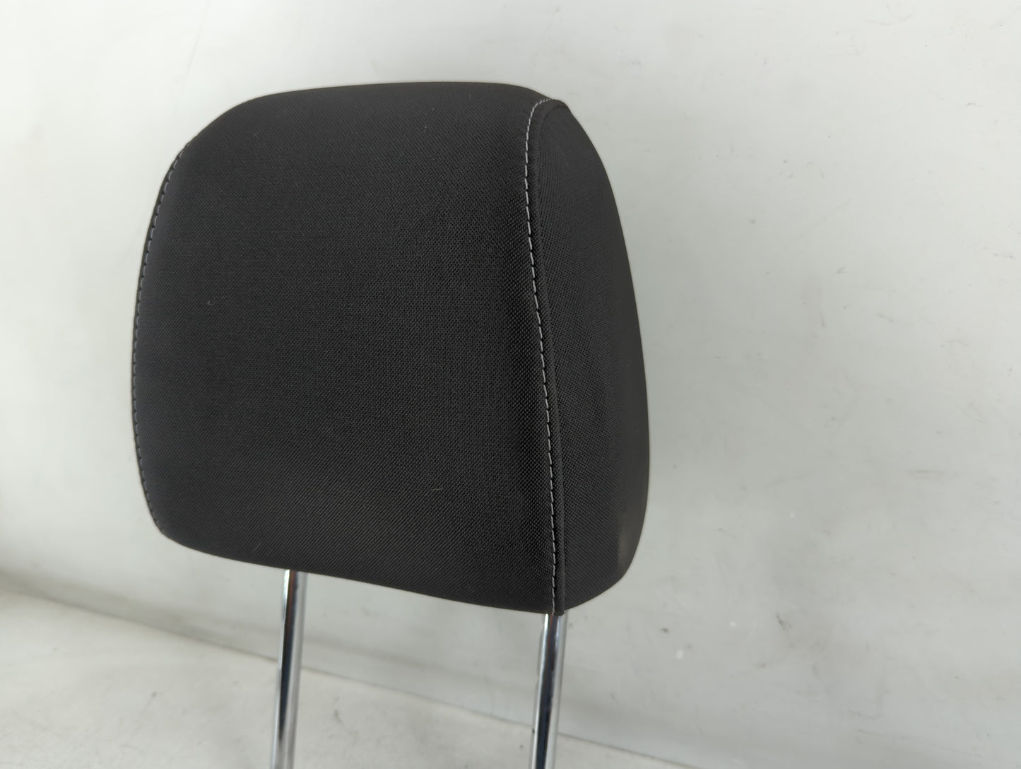 2013-2016 Ford C-Max Headrest Head Rest Front Driver Passenger Seat Fits Fits 2013 2014 2015 2016 OEM Used Auto Parts - Oemu