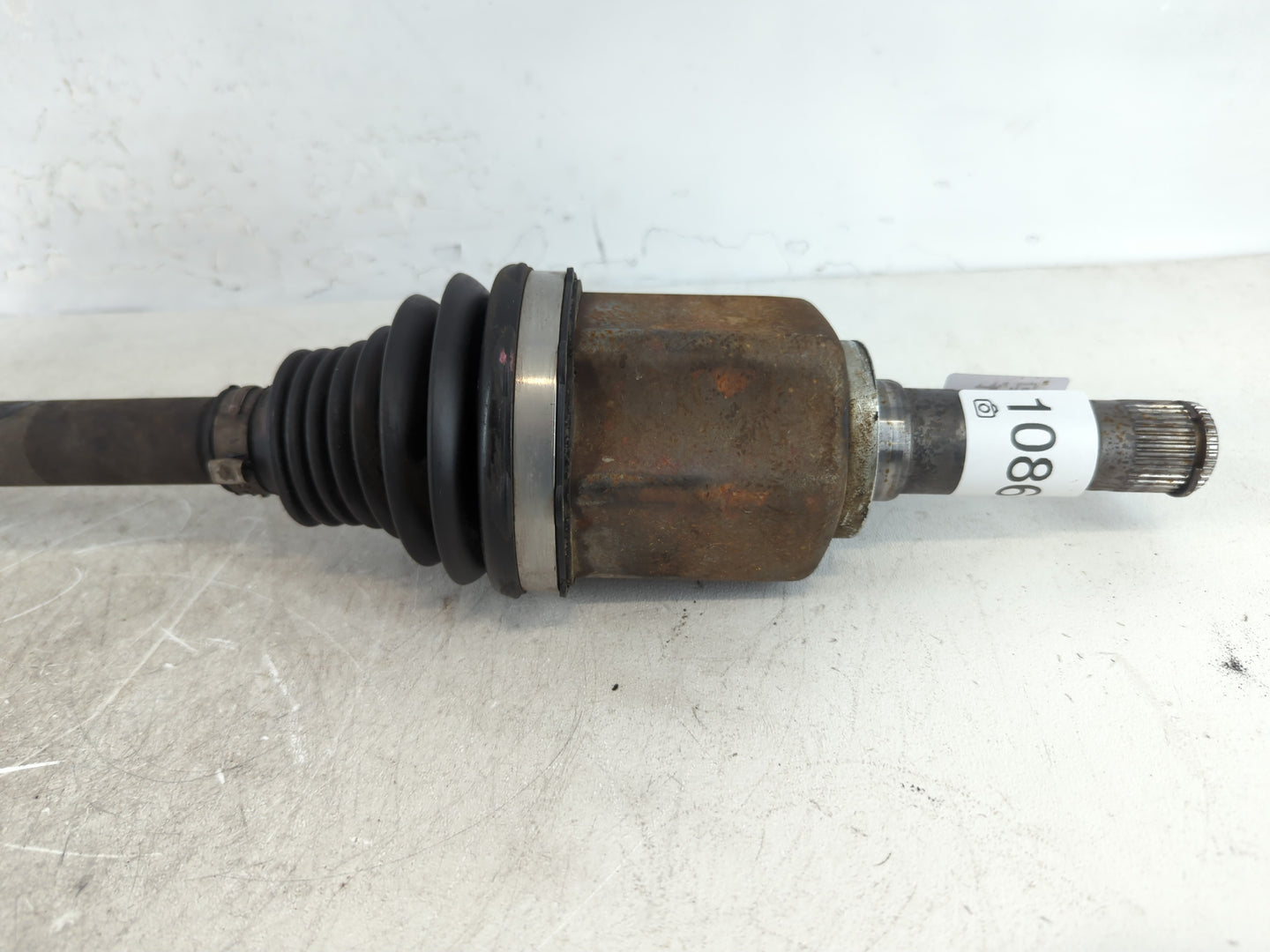2013-2018 Ford C-max Axle Shaft Front Driver Cv C/v - Oemusedautoparts1.com