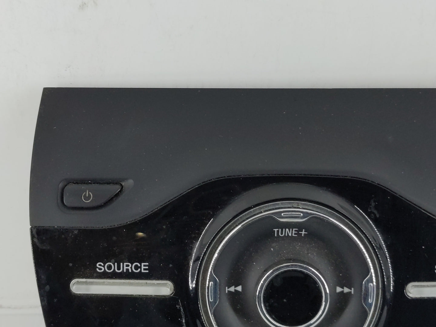 2013-2016 Ford C-Max Radio AM FM Cd Player Receiver Replacement P/N:CJ5T-18K811-FC Fits Fits 2013 2014 2015 2016 OEM Used Au