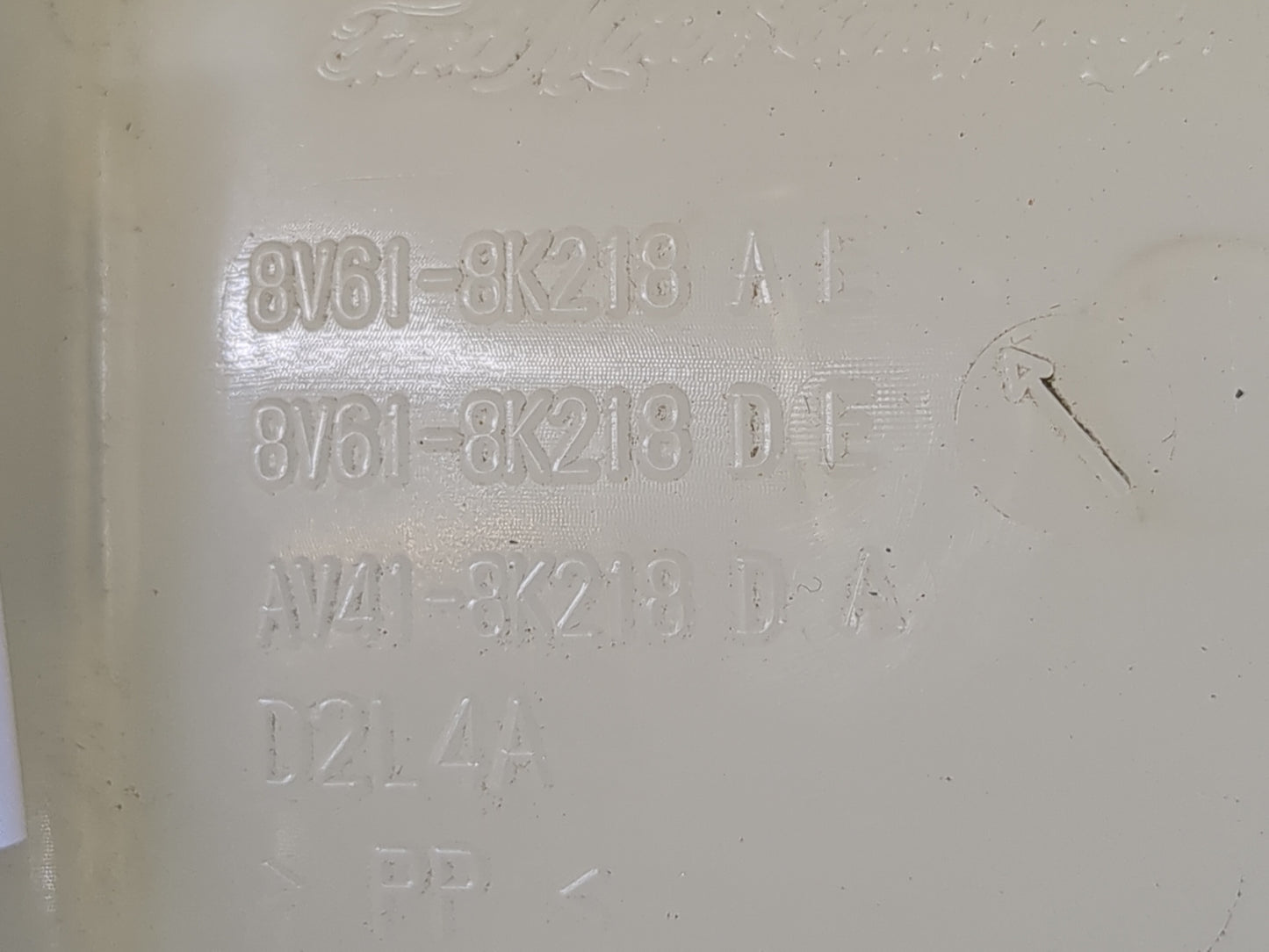 2013 Ford C-max Windshield Washer Fluid Reservoir Bottle Oem - Oemusedautoparts1.com