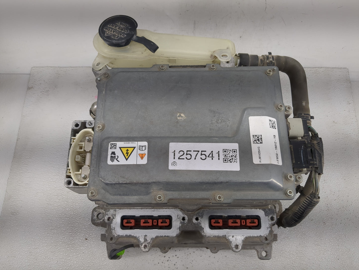 2013-2018 Ford C-Max Hybrid DC Synergy Drive Power Inverter P/N:FM58-7B012-YB DM58-7B012-AK Fits OEM Used Auto Parts - Oemus