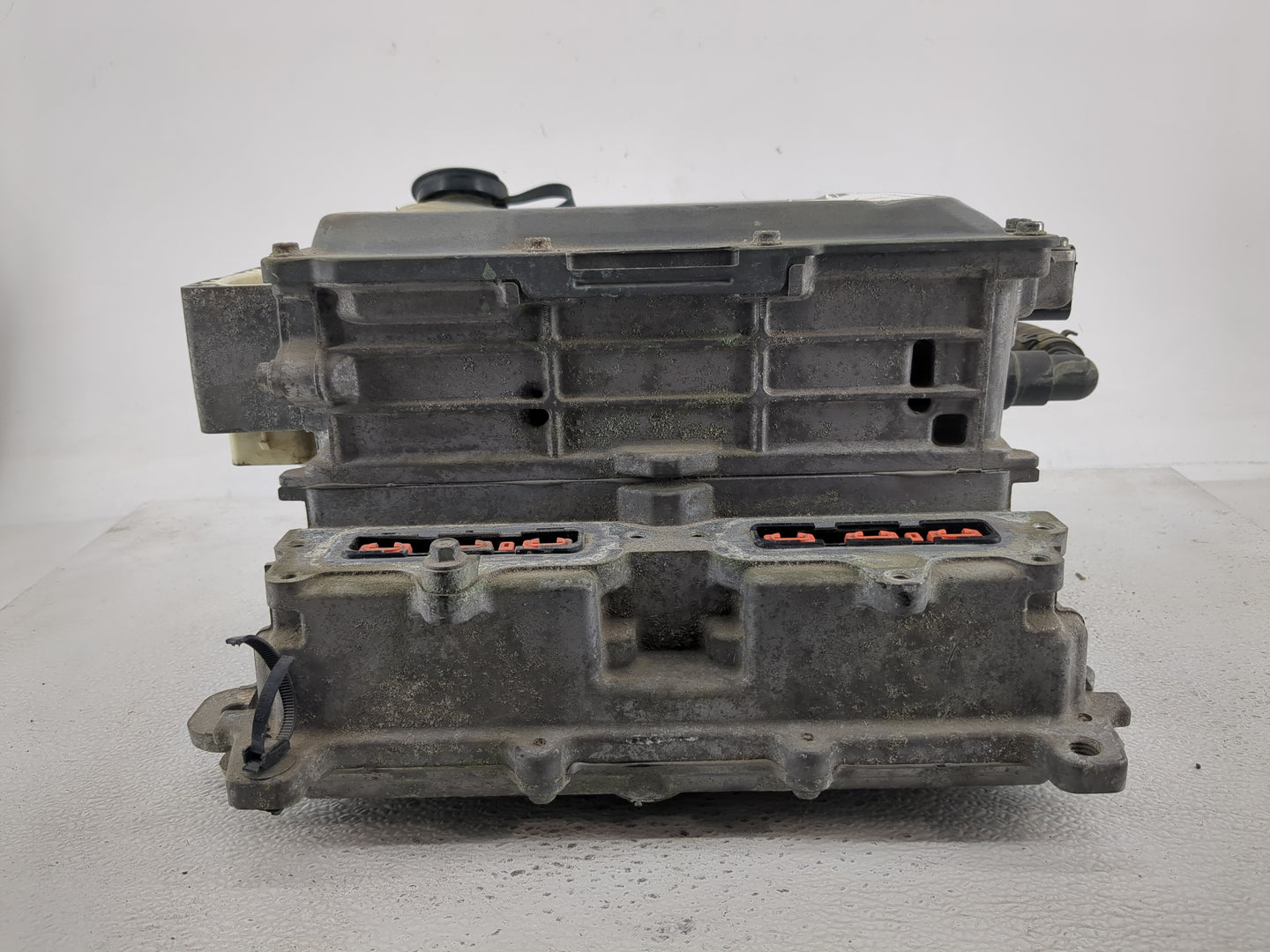 2013-2018 Ford C-Max Hybrid DC Synergy Drive Power Inverter P/N:DM58-7B012-AK Fits Fits 2013 2014 2015 2016 2017 2018 OEM Us