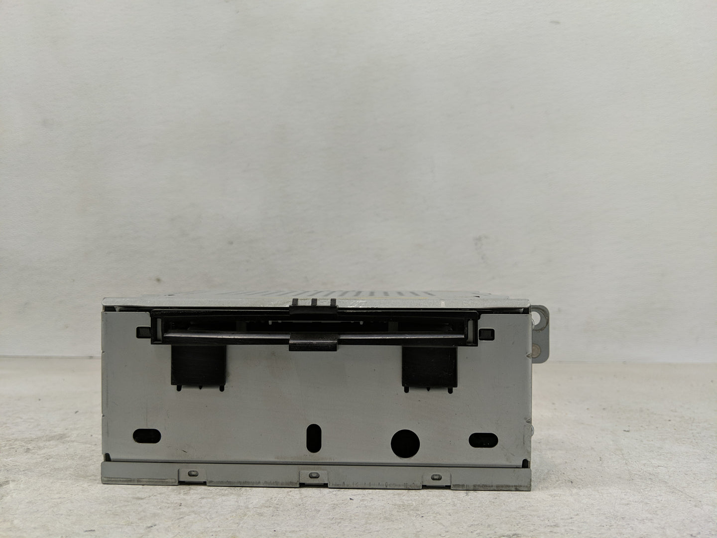 2013-2016 Ford C-Max Radio AM FM Cd Player Receiver Replacement P/N:CM5T-19C107-LA Fits Fits 2013 2014 2015 2016 OEM Used Au