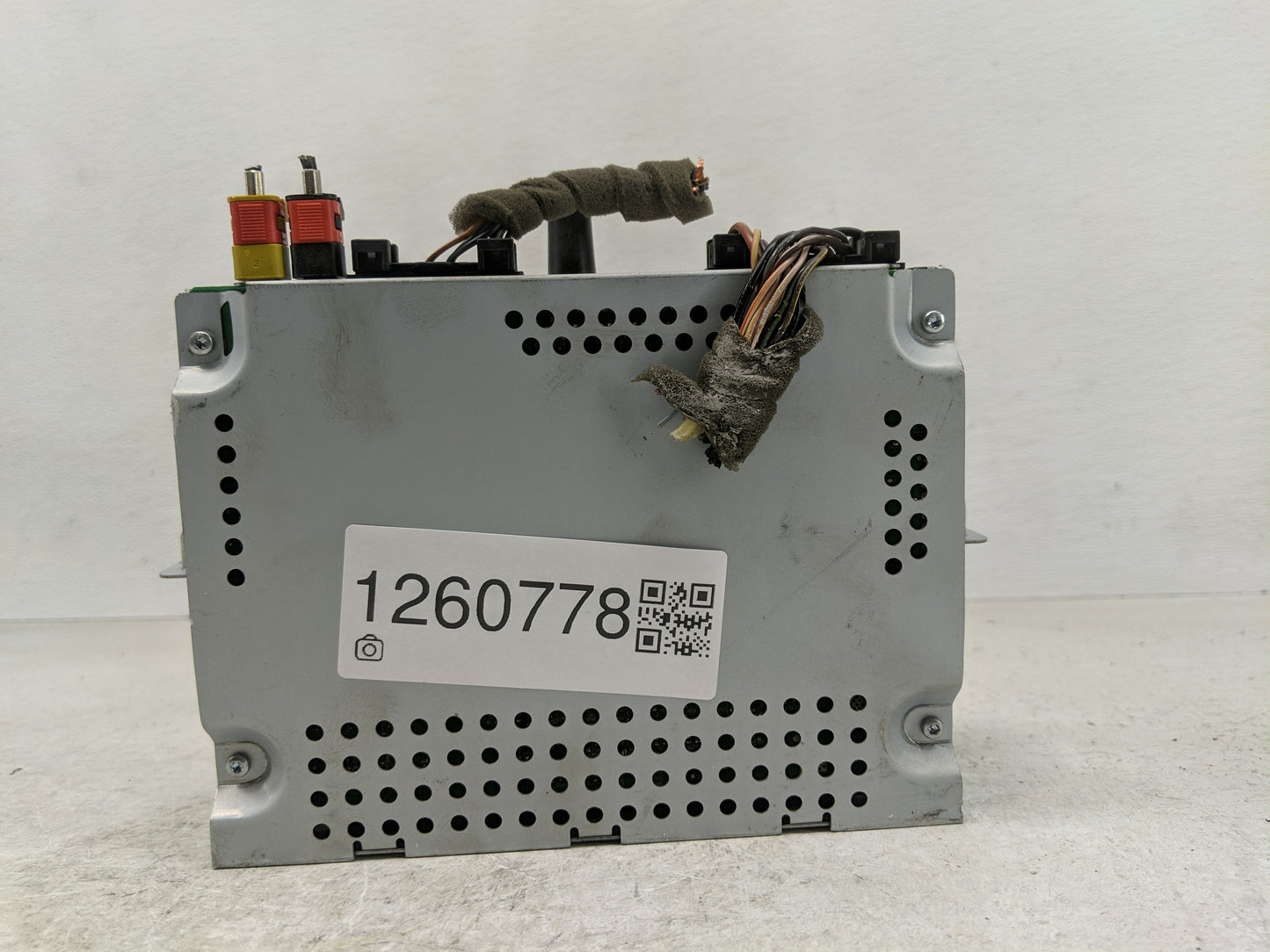 2013-2016 Ford C-Max Radio AM FM Cd Player Receiver Replacement P/N:CM5T-19C107-LA Fits Fits 2013 2014 2015 2016 OEM Used Au