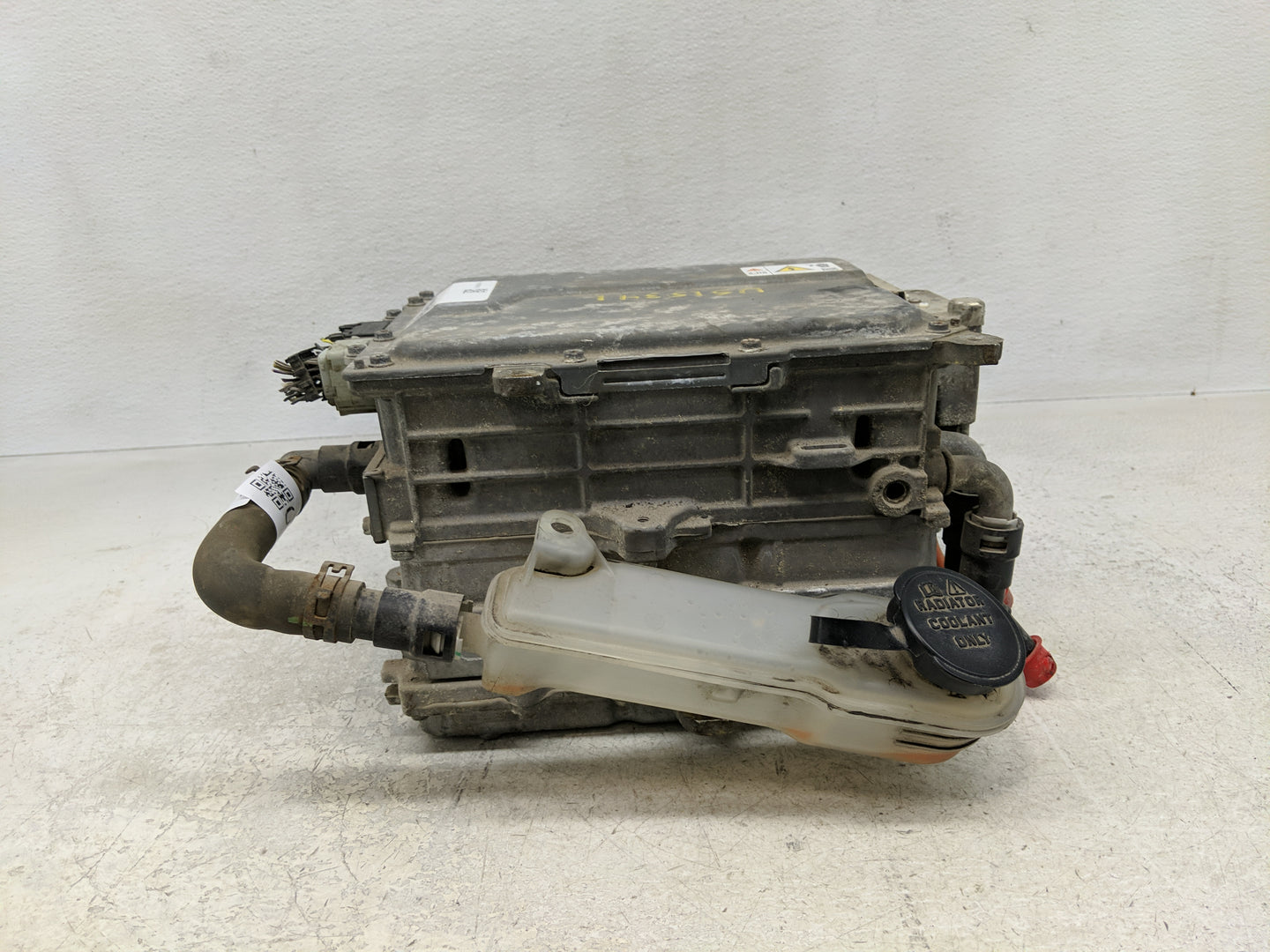 2013 C-max Ac Dc Power Control Module Accessory Computer Power Inverter - Oemusedautoparts1.com