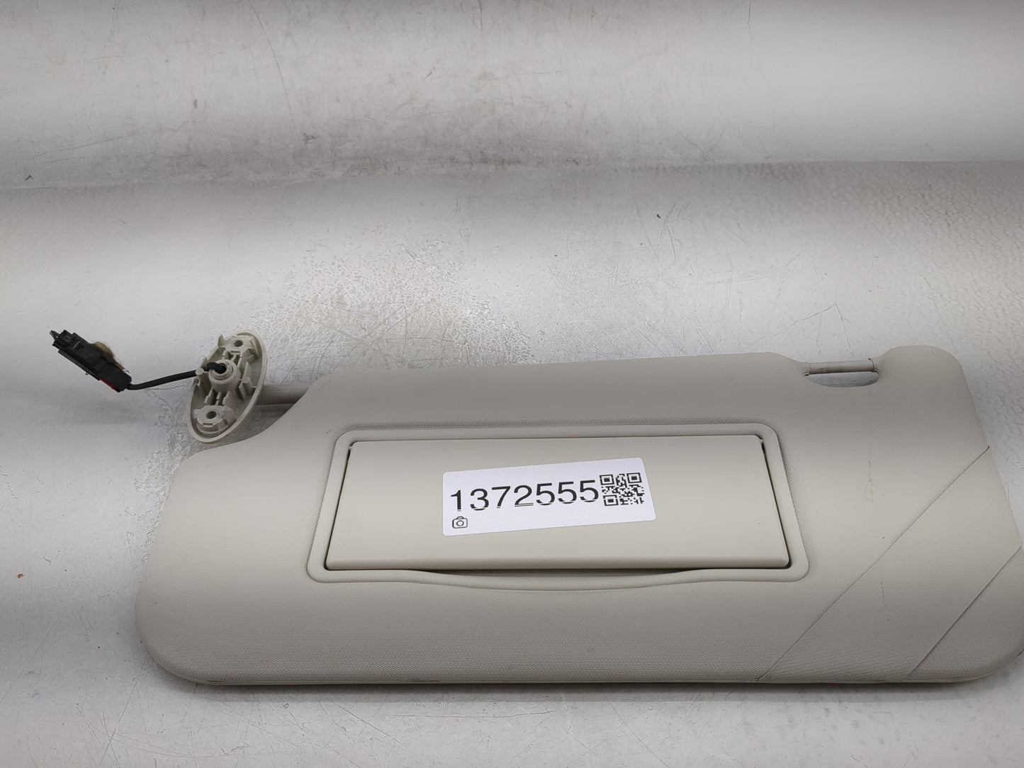 2013-2018 Ford C-Max Sun Visor Shade Replacement Driver Left Mirror Fits Fits 2013 2014 2015 2016 2017 2018 OEM Used Auto Pa