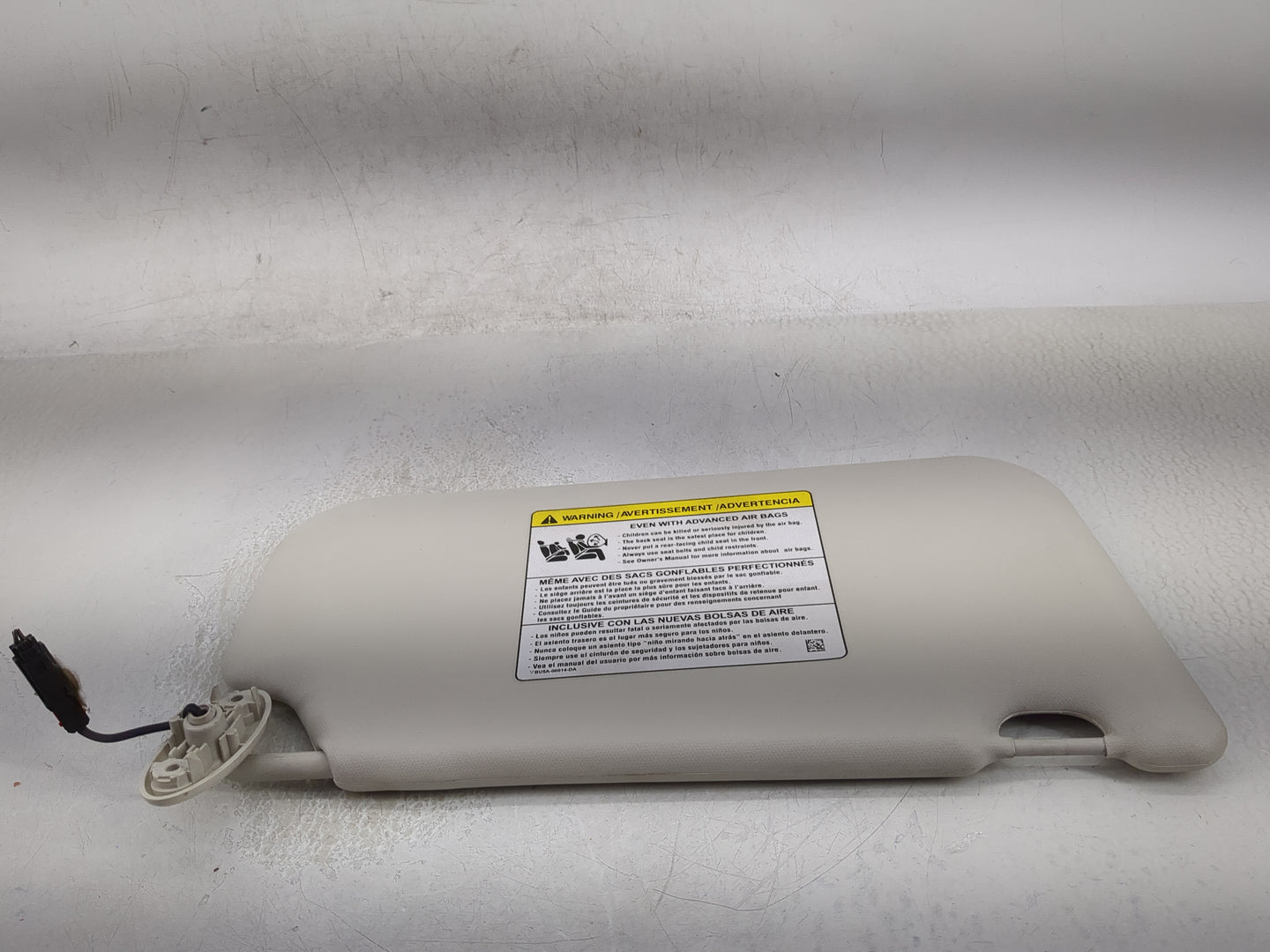 2013-2018 Ford C-Max Sun Visor Shade Replacement Driver Left Mirror Fits Fits 2013 2014 2015 2016 2017 2018 OEM Used Auto Pa