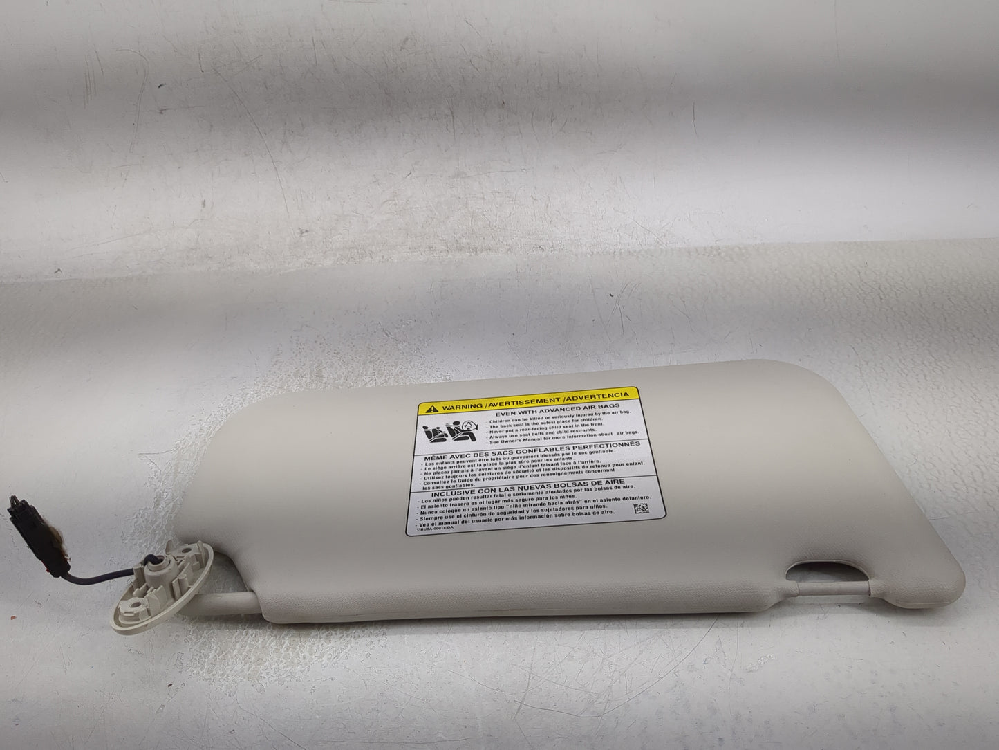2013-2018 Ford C-Max Sun Visor Shade Replacement Driver Left Mirror Fits Fits 2013 2014 2015 2016 2017 2018 OEM Used Auto Pa