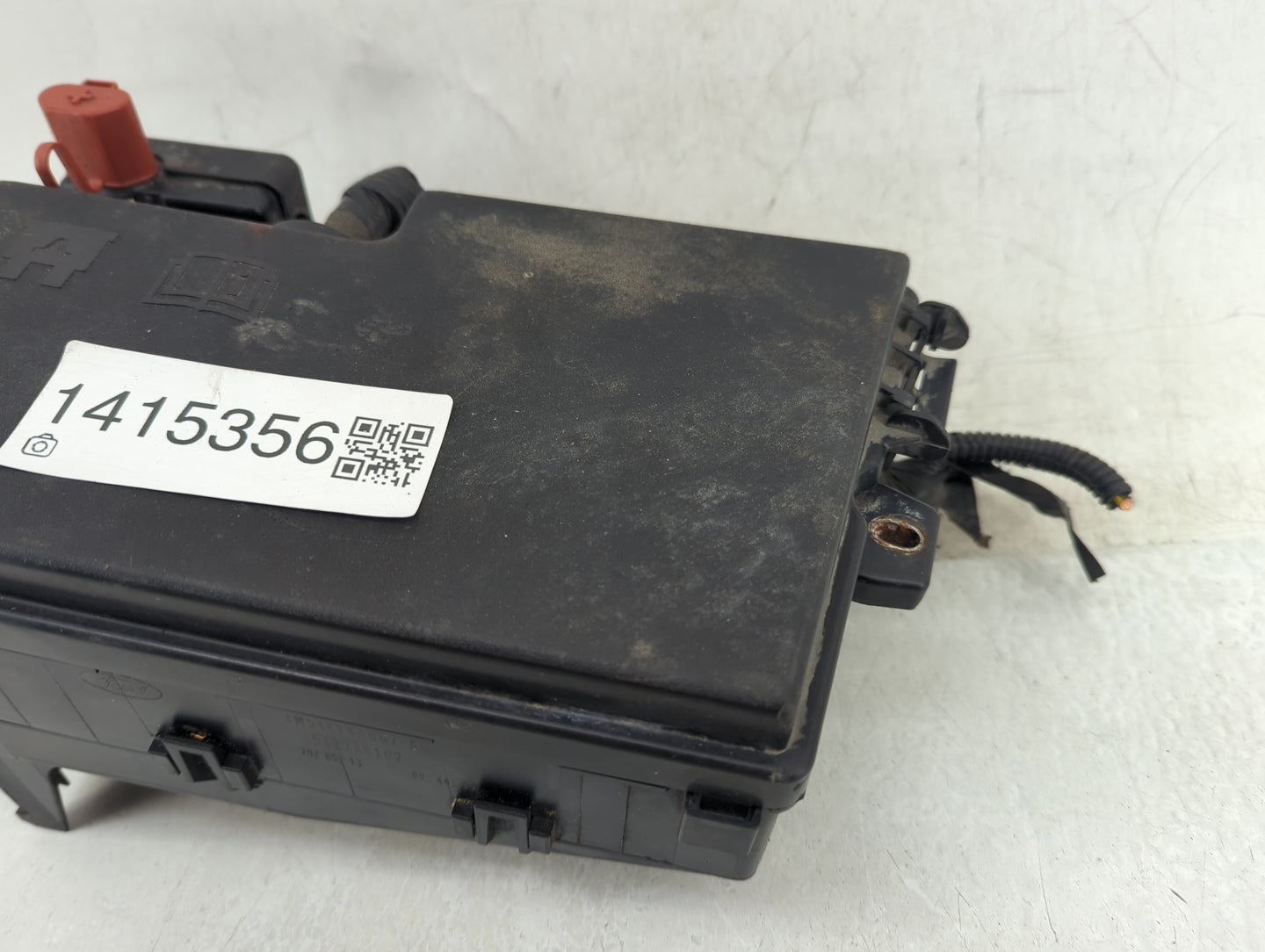2013-2018 Ford C-Max Fusebox Fuse Box Panel Relay Module Fits Fits 2013 2014 2015 2016 2017 2018 OEM Used Auto Parts - Oemus
