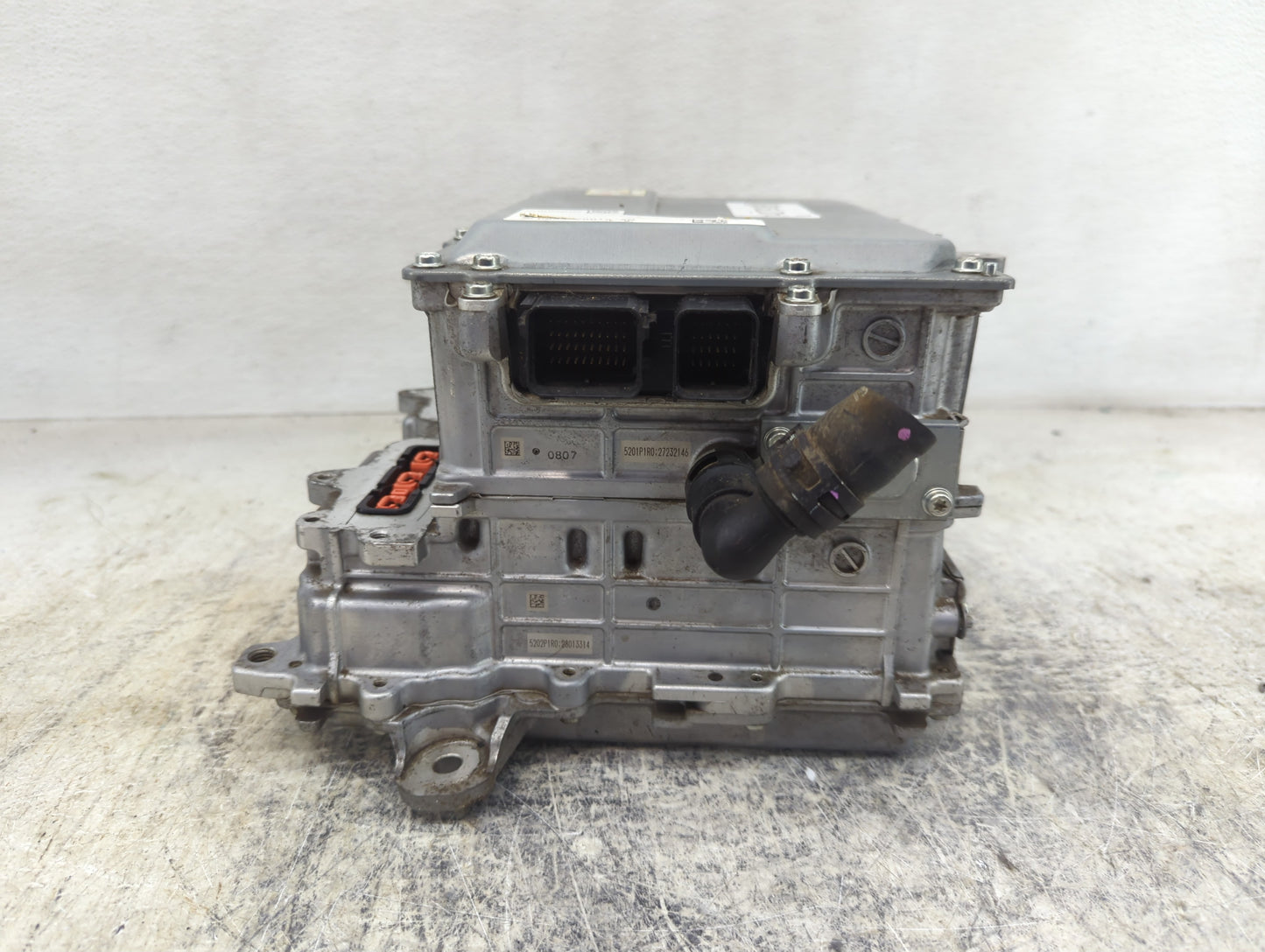 2013 C-max Ac Dc Power Control Module Accessory Computer Power Inverter - Oemusedautoparts1.com