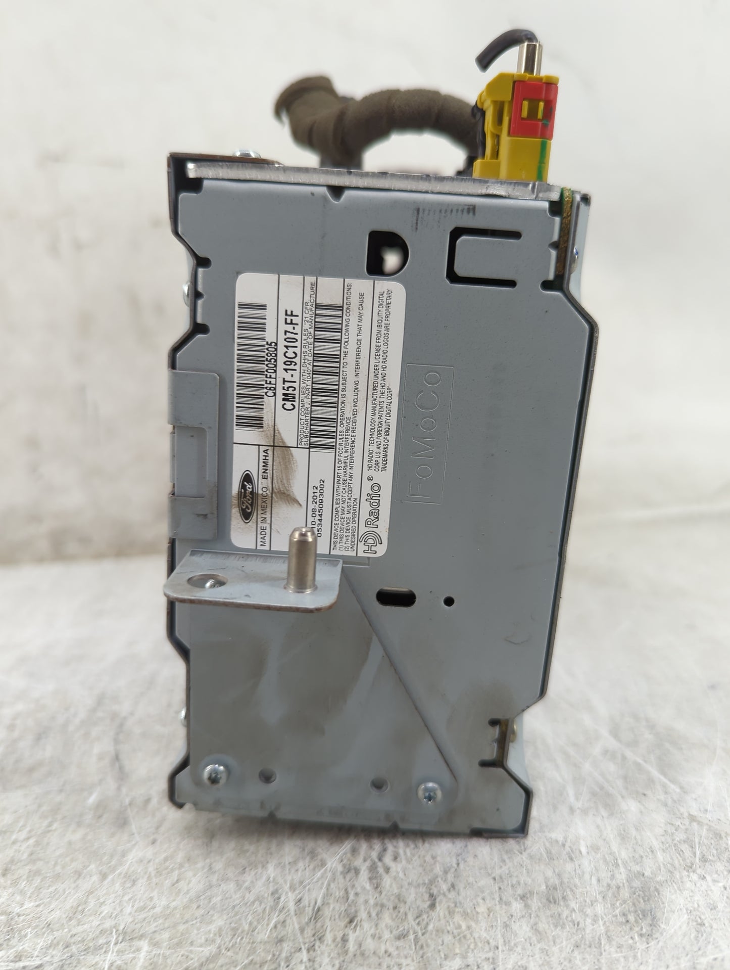 2013-2016 Ford C-Max Radio AM FM Cd Player Receiver Replacement P/N:CM5T-19C107-FF Fits Fits 2013 2014 2015 2016 OEM Used Au