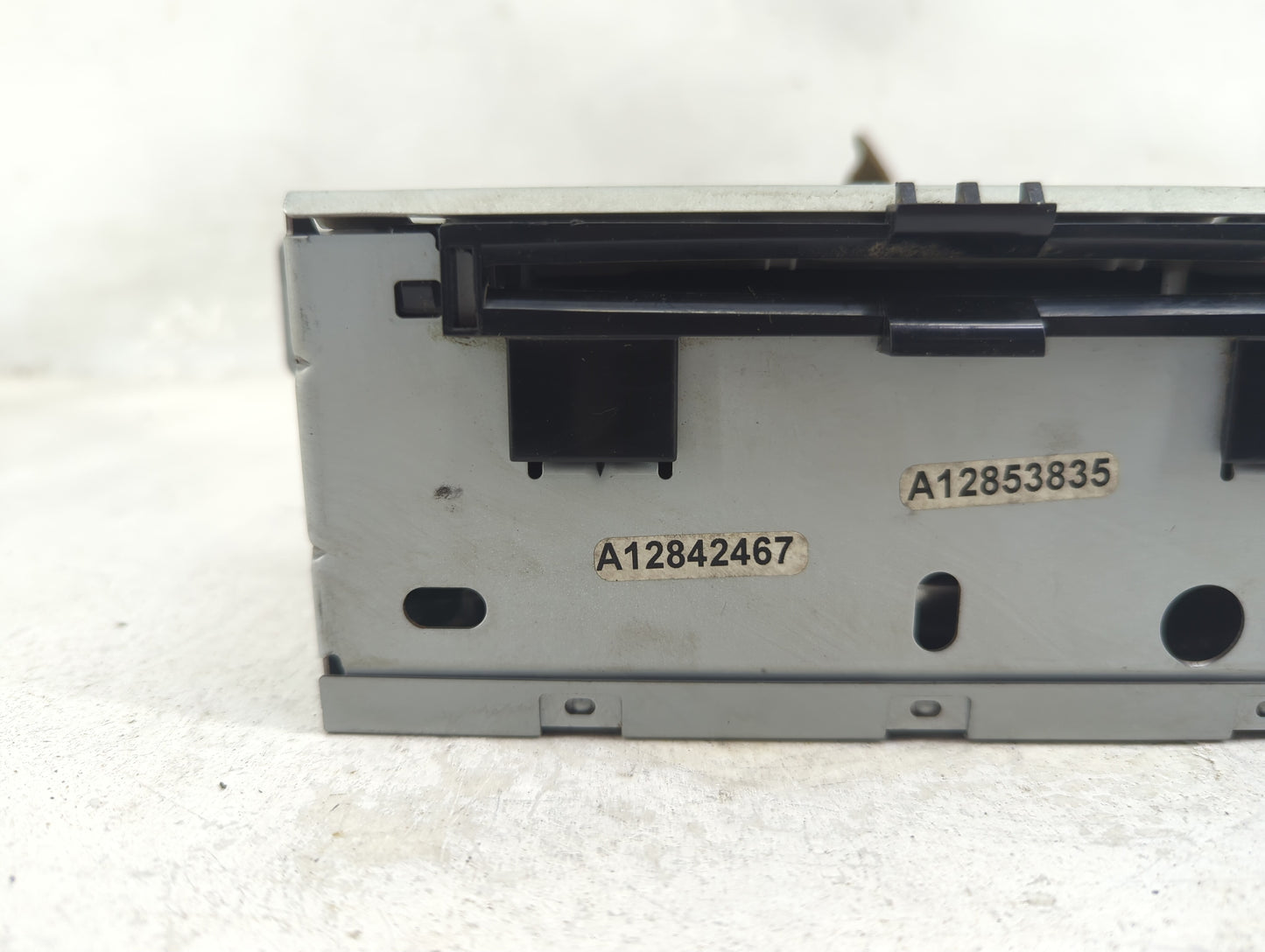 2013-2015 Ford C-Max Radio AM FM Cd Player Receiver Replacement P/N:CM5T-19C107-DH C6DH001793 Fits Fits 2013 2014 2015 OEM U