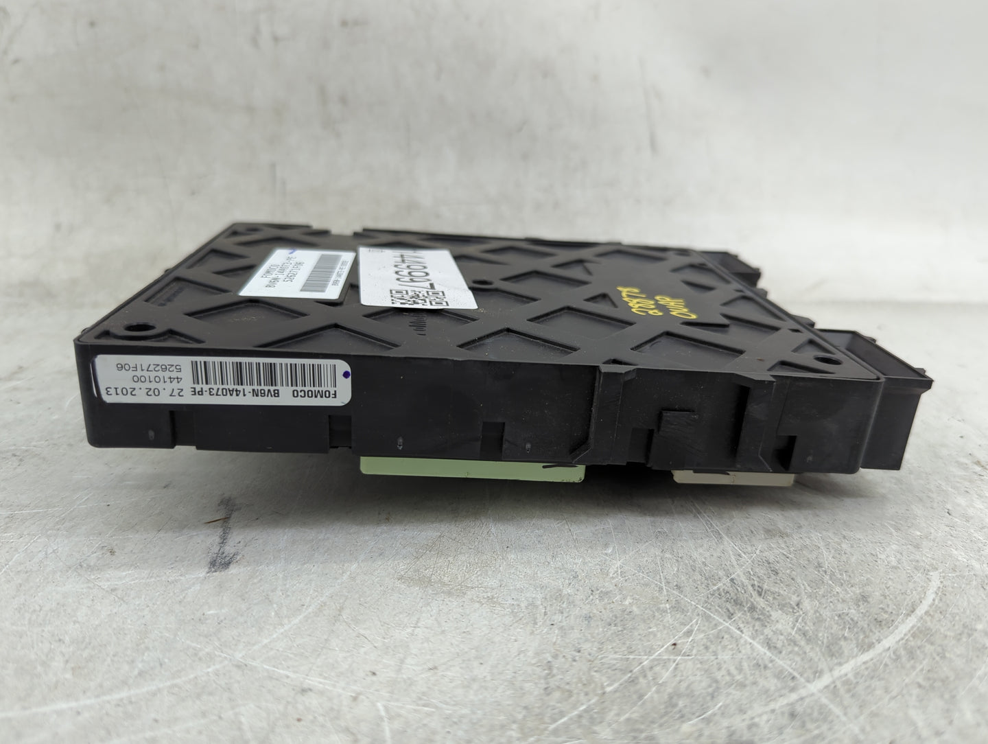 2013-2018 Ford C-max Body Control Module Bcm Inner Cabin Fuse Box - Oemusedautoparts1.com