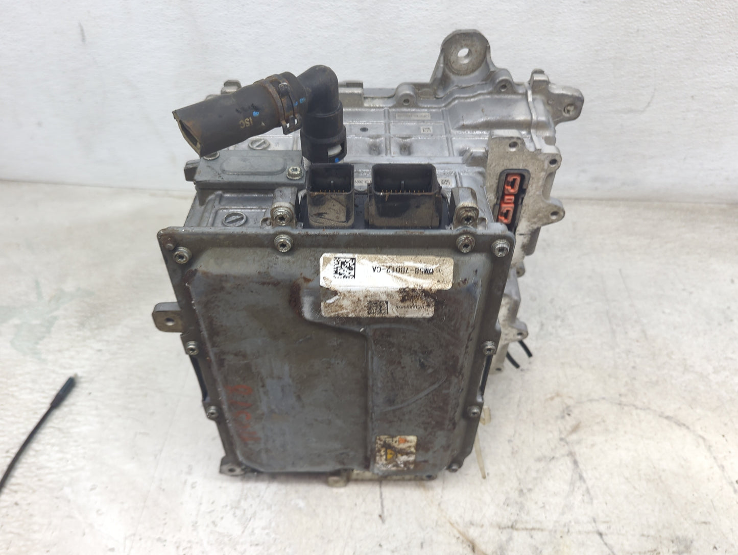 2013 Ford C-Max Hybrid DC Synergy Drive Power Inverter P/N:DM5B-7B012-CA JM12X05470 Fits OEM Used Auto Parts - Oemusedautopa
