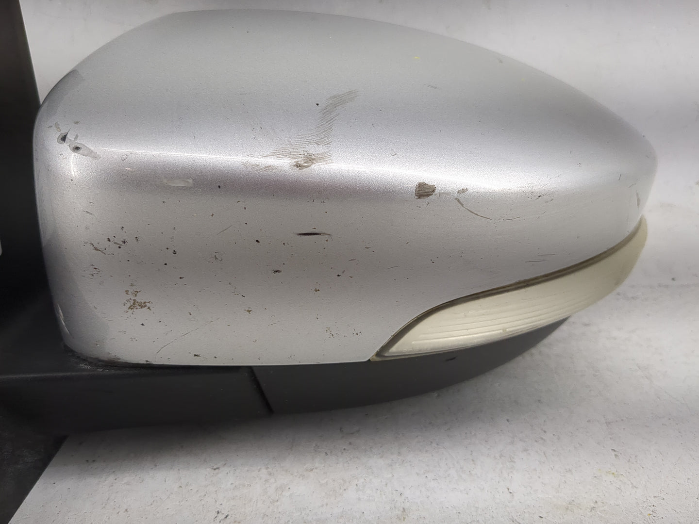 2013-2015 Ford C-Max Driver Side View Mirror - Left Door Mirror OEM Used - Oemusedautoparts1.com