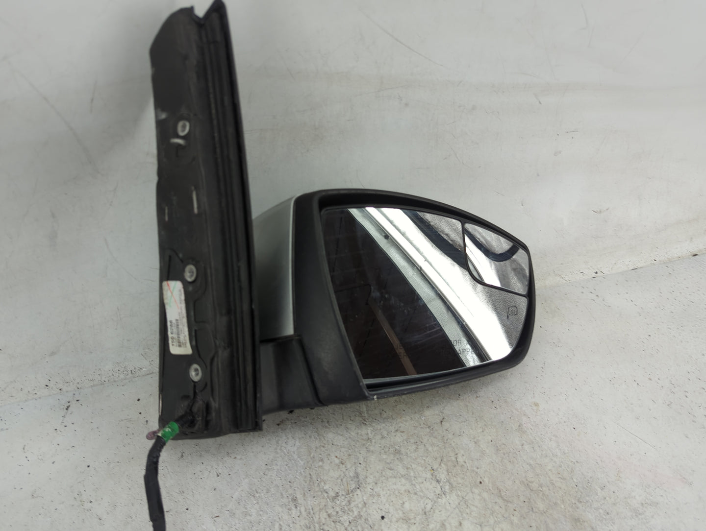 2013-2018 Ford C-Max Passenger Side View Mirror - Right Door Mirror OEM Used - Oemusedautoparts1.com