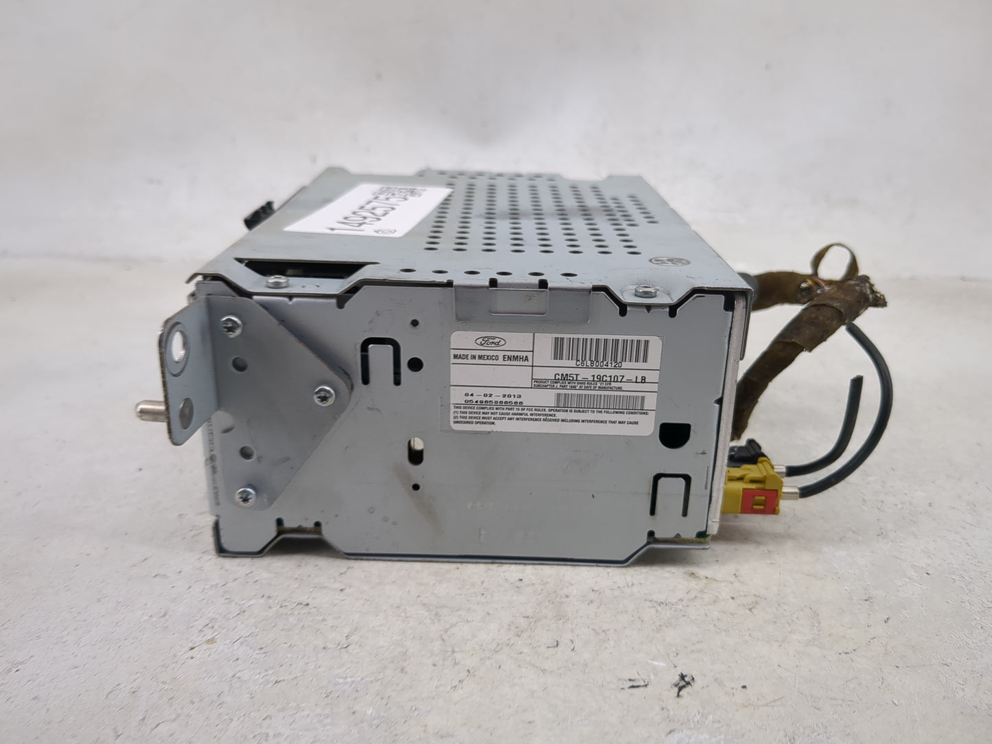 2013-2015 Ford C-Max Radio AM FM Cd Player Receiver Replacement P/N:CM5T-19C107-LB C6LB004120 Fits Fits 2013 2014 2015 OEM U