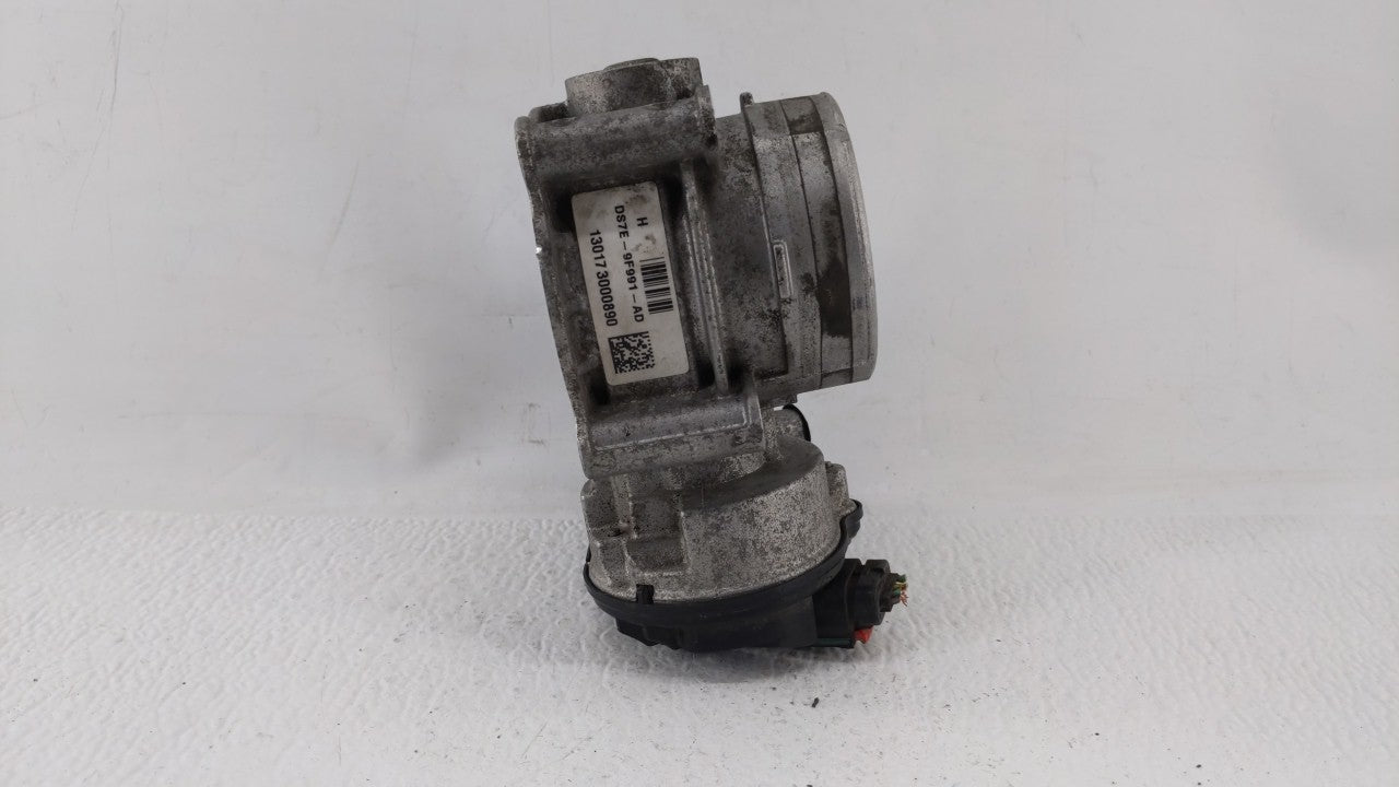 2013-2018 Ford C-Max Throttle Body P/N:DS7E-9F991-AK DS7E-9F991-AD Fits Fits 2013 2014 2015 2016 2017 2018 2019 2020 OEM Use