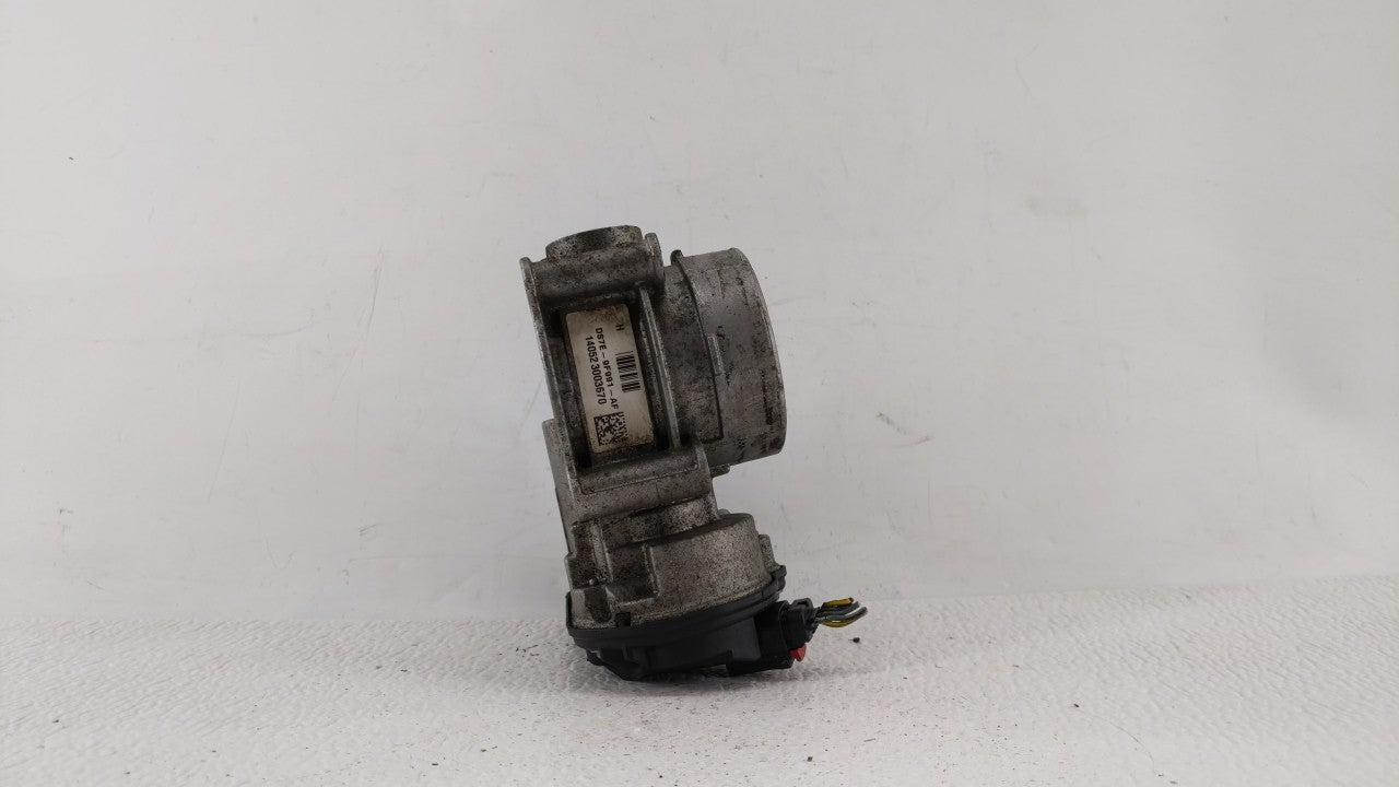 2013-2018 Ford C-Max Throttle Body P/N:DS7E-9F991-AK DS7E-9F991-AD Fits Fits 2013 2014 2015 2016 2017 2018 2019 2020 OEM Use