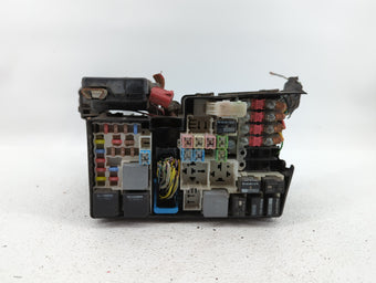 compare product 2013-2018 Ford C-Max Fusebox Fuse Box Panel Relay Module P/N:FV6T-14K733-DAC HM5T-14290-ABB Fits OEM Used Auto Parts