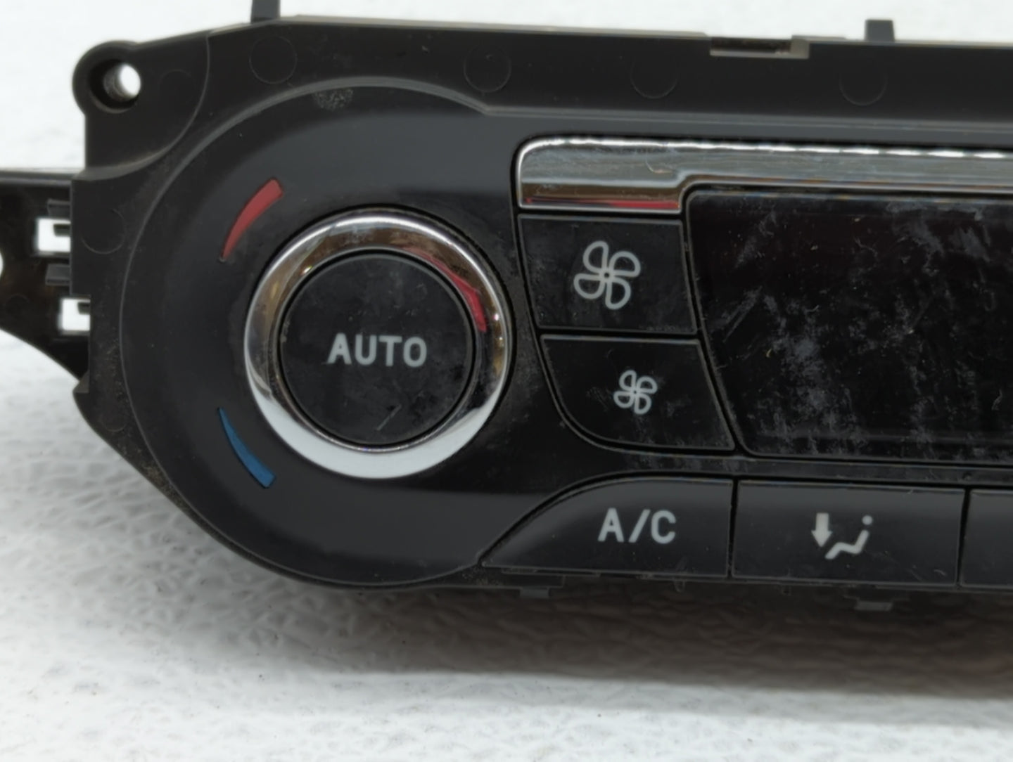 2013-2016 Ford C-Max Climate Control Module Temperature AC/Heater Replacement P/N:DM5T-18C612-AK DM5T-18C612-AG Fits OEM Use
