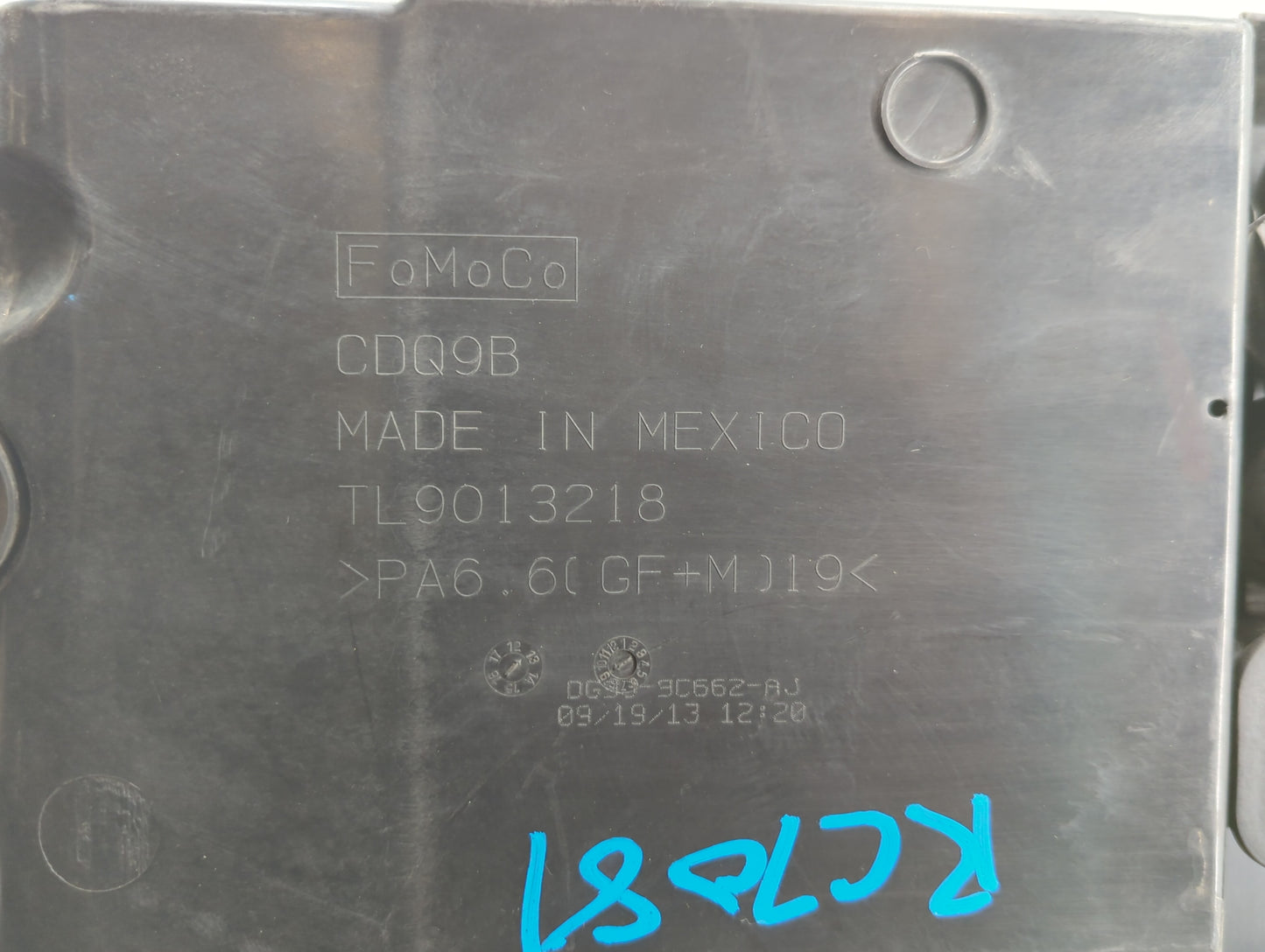 2013 Ford C-max Engine Cover - Oemusedautoparts1.com