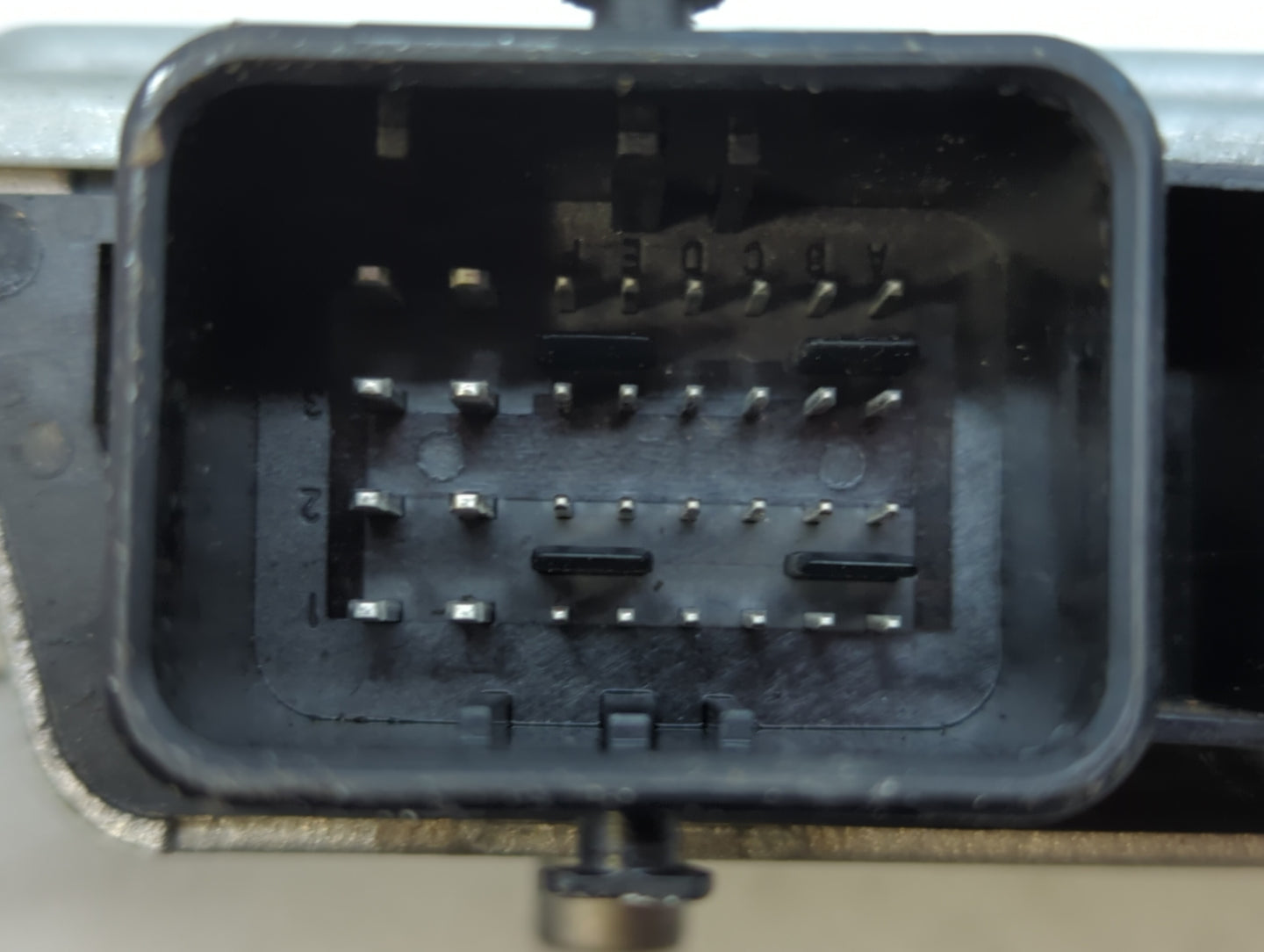 2013 Ford C-Max PCM Engine Control Computer ECU ECM PCU OEM P/N:DM5A-12A650-KA DM5A-12A650-FA, DM5A-12A650-KC Fits OEM Used 