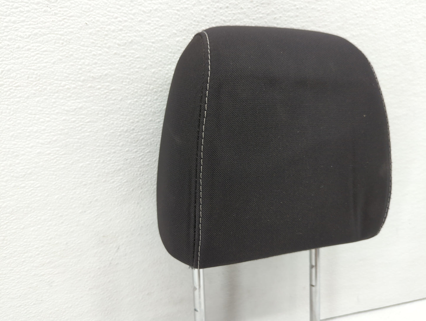 2013-2015 Ford C-max Headrest Head Rest Front Driver Passenger Seat Black - Oemusedautoparts1.com