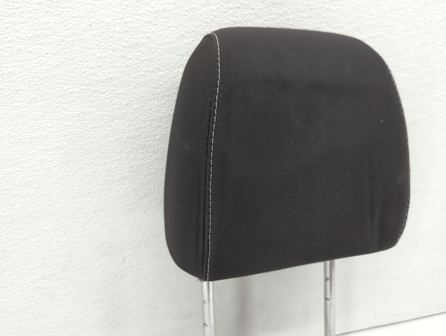 2013-2015 Ford C-max Headrest Head Rest Front Driver Passenger Seat Black - Oemusedautoparts1.com