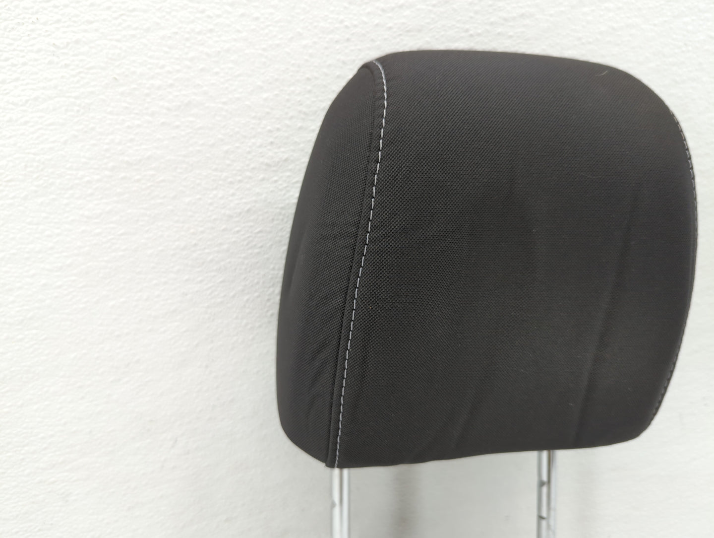 2013-2015 Ford C-max Headrest Head Rest Front Driver Passenger Seat Black - Oemusedautoparts1.com