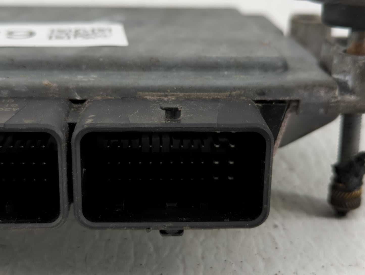 2013 Ford C-Max PCM Engine Control Computer ECU ECM PCU OEM P/N:DS71-12B684-AB DM5A-12A650-KB Fits OEM Used Auto Parts - Oem