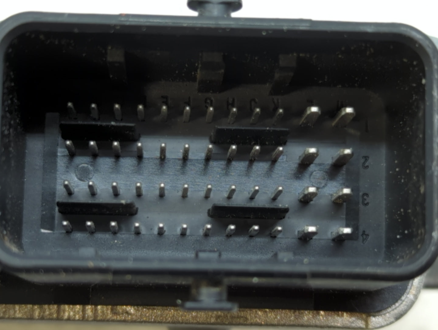 2013 Ford C-Max PCM Engine Control Computer ECU ECM PCU OEM P/N:DM5A-12A650-KA DM5A-12A650-FA, DM5A-12A650-KC Fits OEM Used 