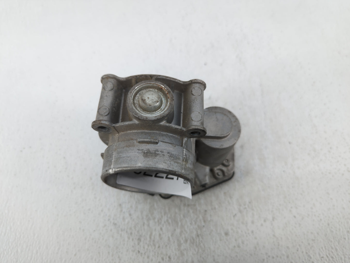 2013-2018 Ford C-Max Throttle Body P/N:DS7E-9F991-AD Fits Fits 2013 2014 2015 2016 2017 2018 2019 2020 2021 2022 OEM Used Au
