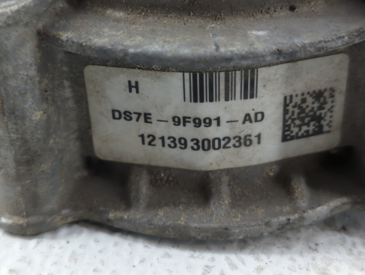 2013-2018 Ford C-Max Throttle Body P/N:DS7E-9F991-AD Fits Fits 2013 2014 2015 2016 2017 2018 2019 2020 2021 2022 OEM Used Au
