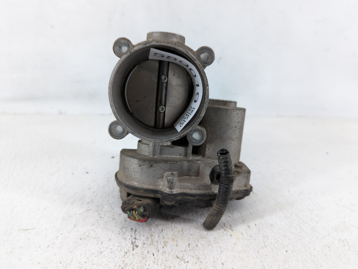 2013-2018 Ford C-Max Throttle Body P/N:DS7E-9F991-AD Fits Fits 2013 2014 2015 2016 2017 2018 2019 2020 2021 2022 OEM Used Au