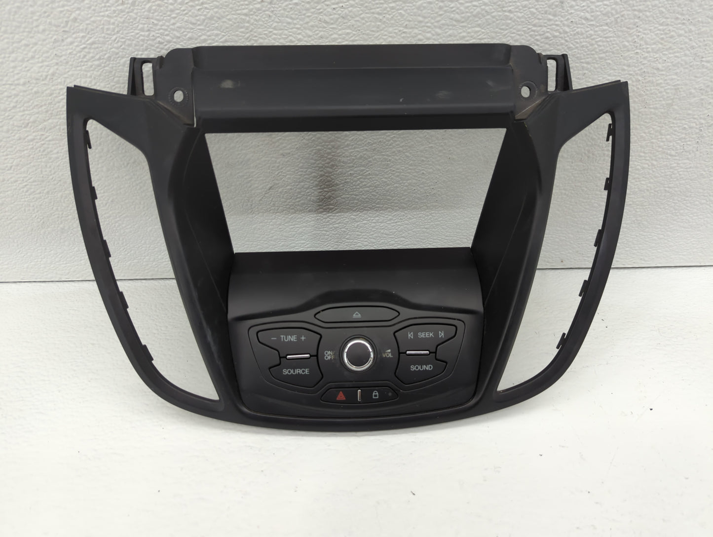2013-2016 Ford C-Max Radio AM FM Cd Player Receiver Replacement P/N:CJ54 18835 ED Fits Fits 2013 2014 2015 2016 OEM Used Aut