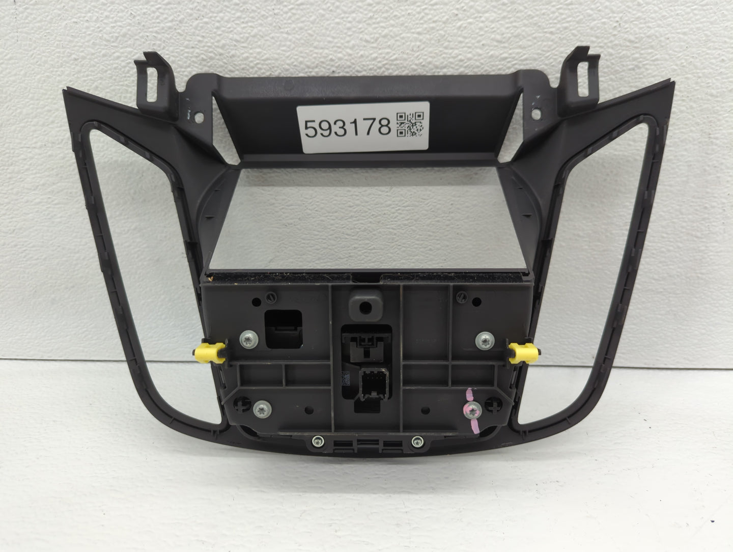 2013-2016 Ford C-Max Radio AM FM Cd Player Receiver Replacement P/N:CJ54 18835 ED Fits Fits 2013 2014 2015 2016 OEM Used Aut
