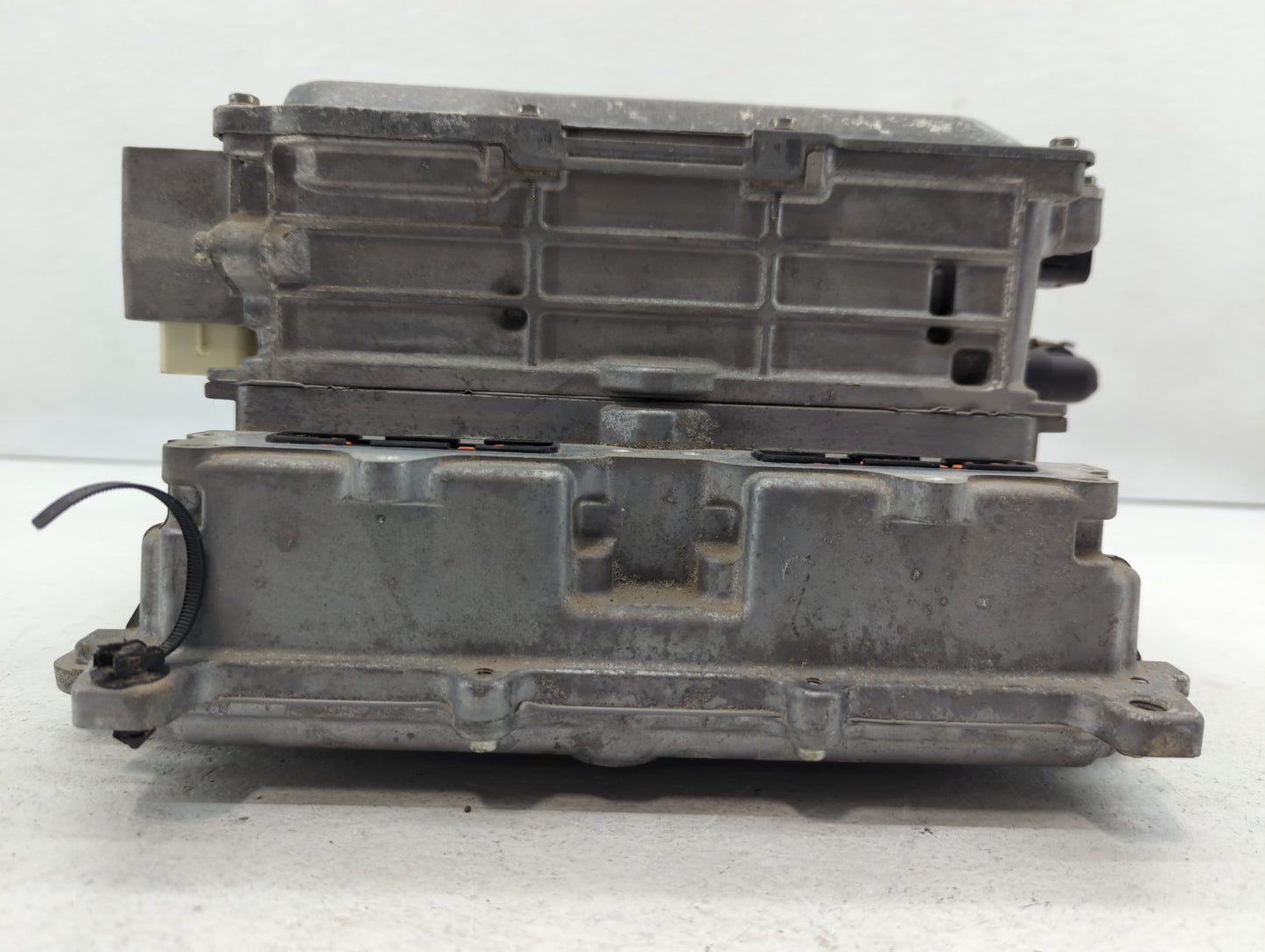 2013-2018 Ford C-Max Hybrid DC Synergy Drive Power Inverter P/N:DM58-7B012-AN Fits Fits 2013 2014 2015 2016 2017 2018 OEM Us