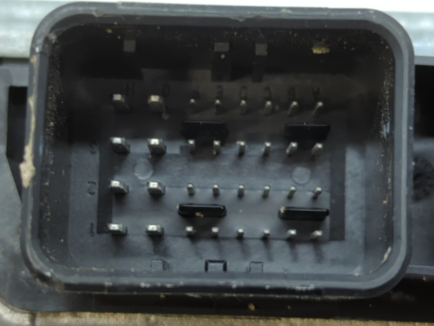 2013 Ford C-Max PCM Engine Control Computer ECU ECM PCU OEM P/N:A2C3173200 DM5A-12A650-DC, EMS2208 Fits OEM Used Auto Parts 