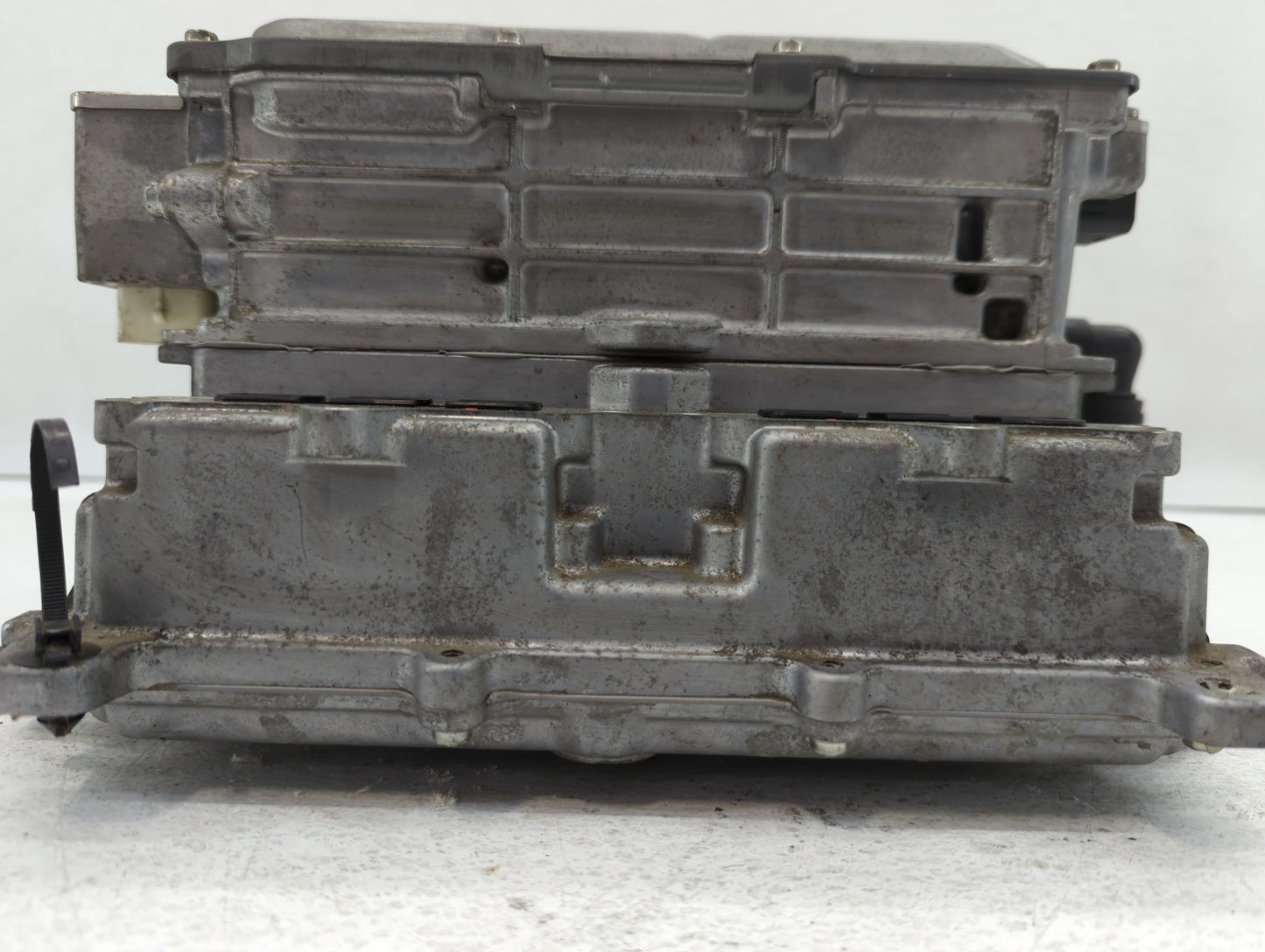 2013-2018 Ford C-Max Hybrid DC Synergy Drive Power Inverter P/N:DM58-7B012-AN Fits Fits 2013 2014 2015 2016 2017 2018 OEM Us