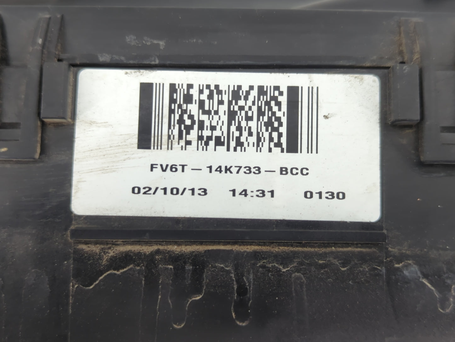 2013-2018 Ford C-Max Fusebox Fuse Box Panel Relay Module P/N:FV6T-14K733-BCC Fits Fits 2013 2014 2015 2016 2017 2018 OEM Use