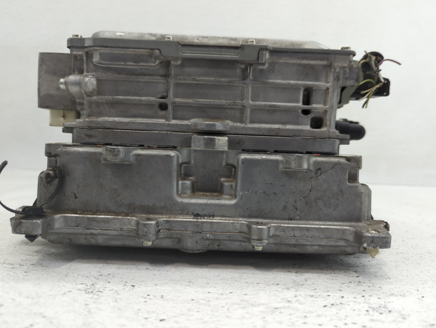 2013-2018 Ford C-Max Hybrid DC Synergy Drive Power Inverter P/N:DM58-7B012-EA Fits Fits 2013 2014 2015 2016 2017 2018 OEM Us