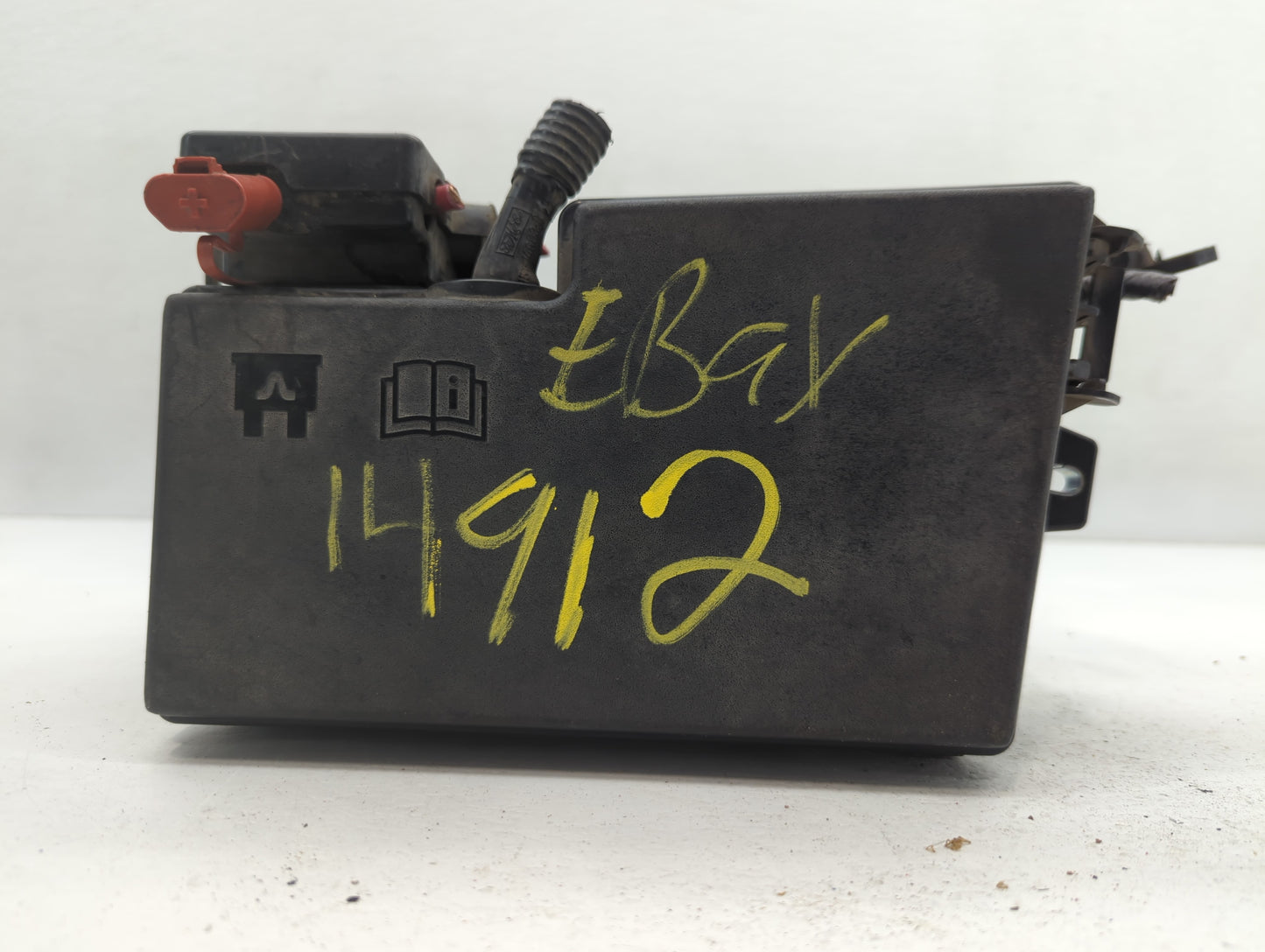 2013-2018 Ford C-Max Fusebox Fuse Box Panel Relay Module P/N:FV6T-14K733-ACG Fits Fits 2013 2014 2015 2016 2017 2018 OEM Use