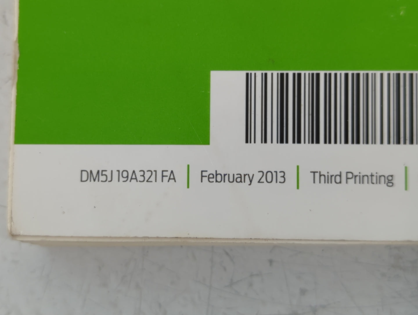 2013 Ford C-Max Owners Manual Book Guide P/N:DM5J19A321FA OEM Used Auto Parts - Oemusedautoparts1.com