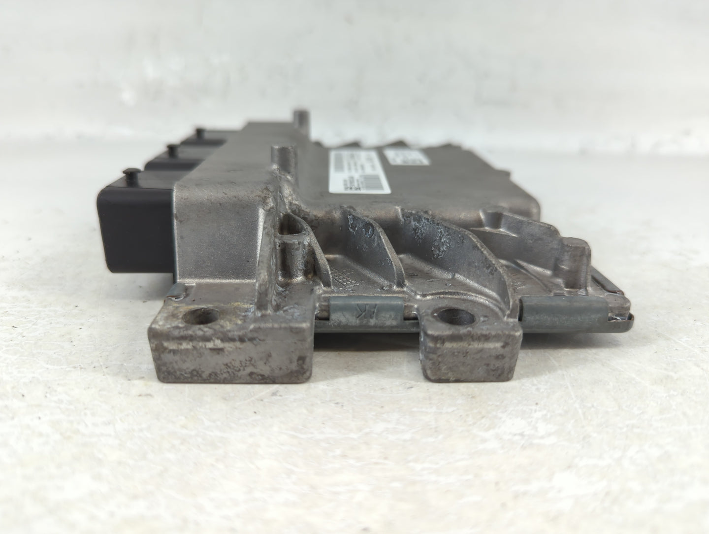 2013 Ford C-Max PCM Engine Control Computer ECU ECM PCU OEM P/N:DM5A-12A650-KC Fits OEM Used Auto Parts - Oemusedautoparts1.
