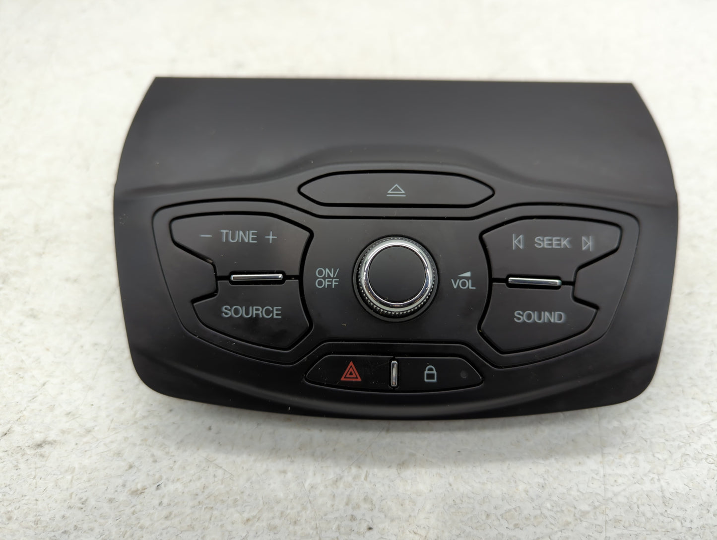 2013-2016 Ford C-Max Radio AM FM Cd Player Receiver Replacement P/N:CJ5T18K811HG Fits Fits 2013 2014 2015 2016 OEM Used Auto
