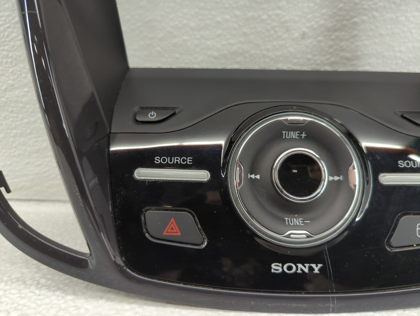 2013-2016 Ford C-Max Radio AM FM Cd Player Receiver Replacement P/N:CJ54-18835-CCW Fits Fits 2013 2014 2015 2016 OEM Used Au