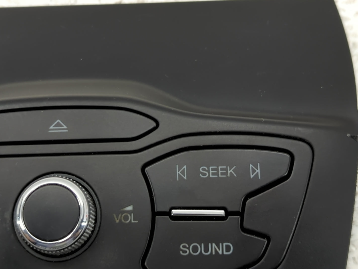 2013-2016 Ford C-Max Radio AM FM Cd Player Receiver Replacement P/N:PP-T20 03L0A, XXXX-18K811-XX Fits Fits 2013 2014 2015 20