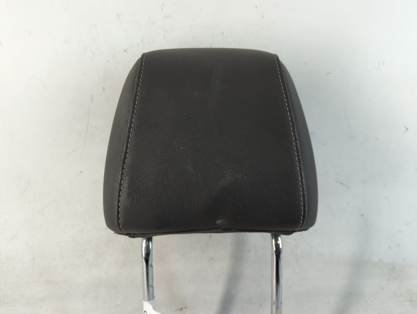 2013 Ford C-Max Headrest Head Rest Front Driver Passenger Seat Fits OEM Used Auto Parts - Oemusedautoparts1.com
