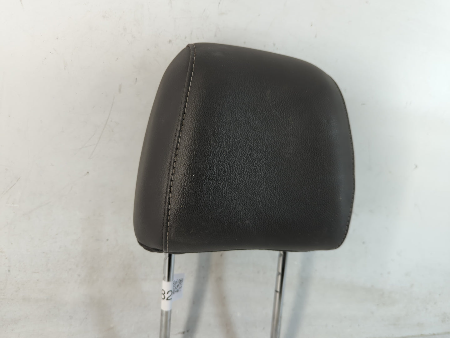 2013 Ford C-Max Headrest Head Rest Rear Seat Fits OEM Used Auto Parts - Oemusedautoparts1.com